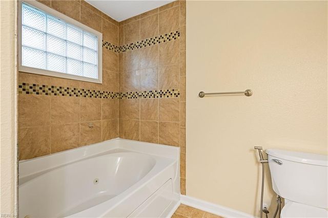 6423 Dove ST, Norfolk, VA 23513