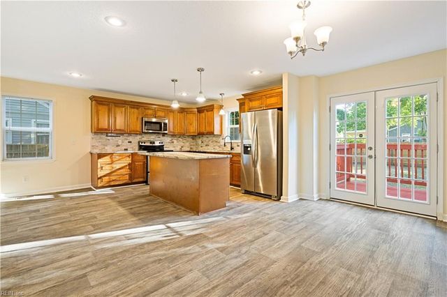 6423 Dove ST, Norfolk, VA 23513