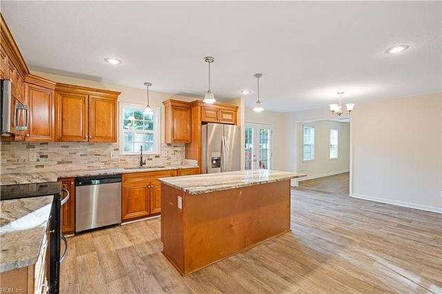 6423 Dove ST, Norfolk, VA 23513