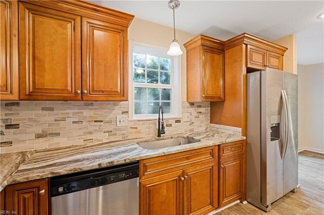 6423 Dove ST, Norfolk, VA 23513
