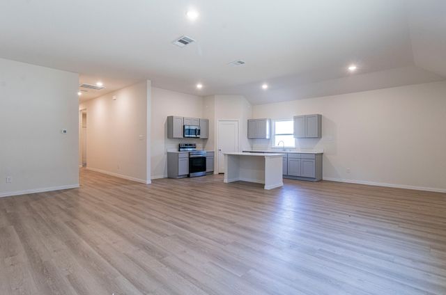 117 Kylie Drive, Cleburne, TX 76031