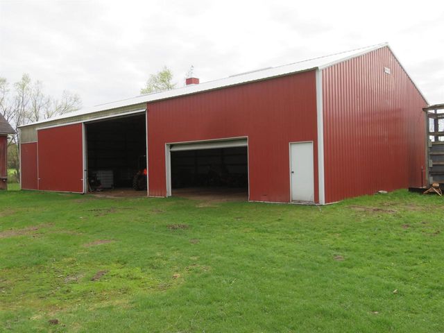 N6782 STATE ROAD 49, Iola, WI 54945