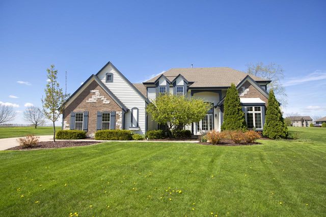 4726 Jenna COURT, Franklin, WI 53132