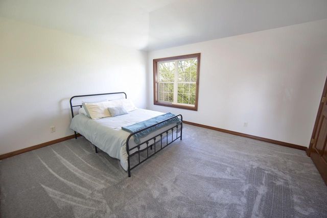 4726 Jenna COURT, Franklin, WI 53132