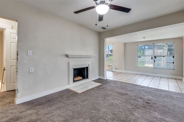 1015 Kings Highway, Dallas, TX 75208