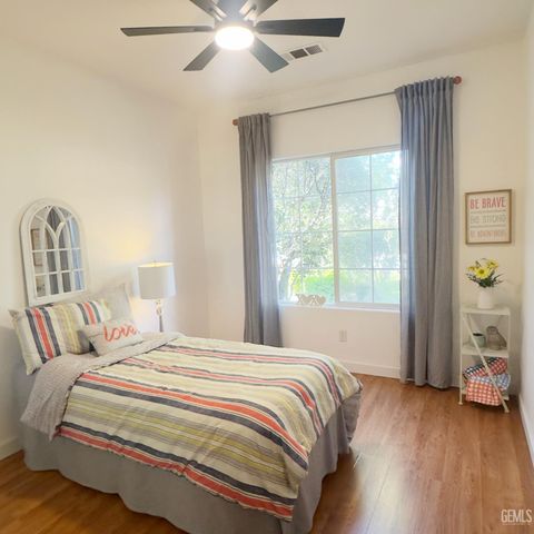 11511 Clarion River Drive, Bakersfield, CA 93311