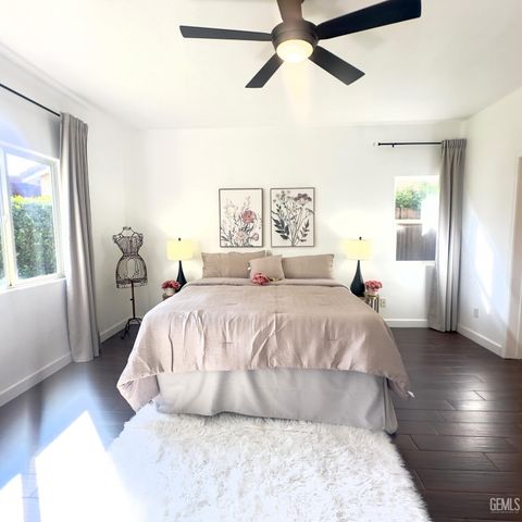 11511 Clarion River Drive, Bakersfield, CA 93311