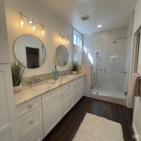 11511 Clarion River Drive, Bakersfield, CA 93311