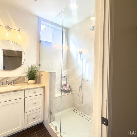 11511 Clarion River Drive, Bakersfield, CA 93311