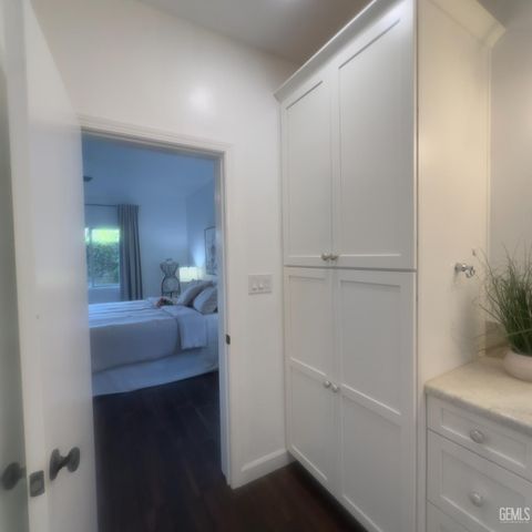 11511 Clarion River Drive, Bakersfield, CA 93311