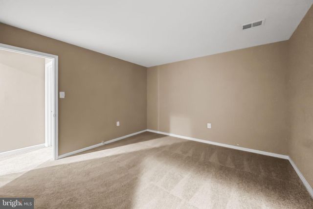 3711 FOXFIELD LN, Fairfax, VA 22033