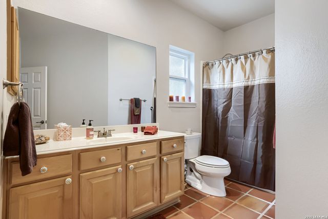 15114 Grayoak Forest, San Antonio, TX 78248