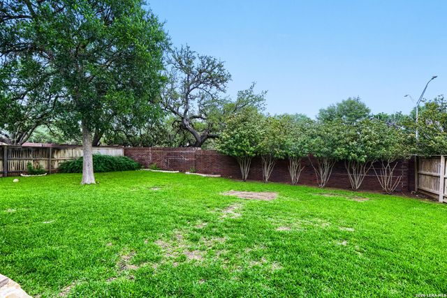 15114 Grayoak Forest, San Antonio, TX 78248