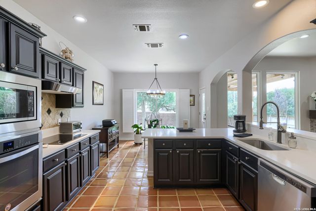 15114 Grayoak Forest, San Antonio, TX 78248