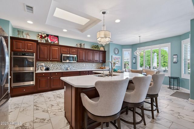 16462 W Silver Creek Drive, Surprise, AZ 85374