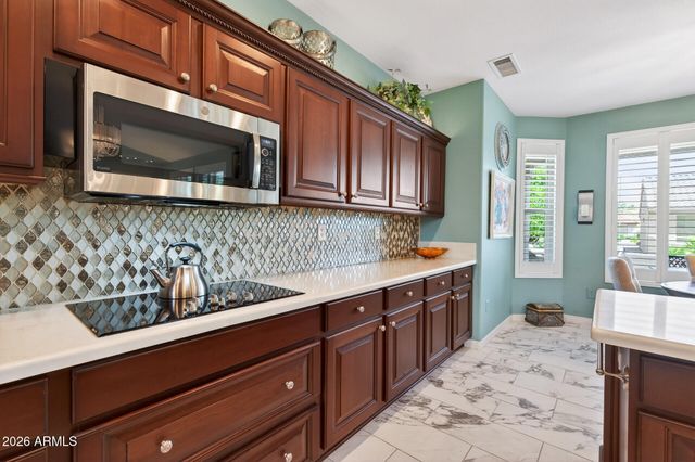 16462 W Silver Creek Drive, Surprise, AZ 85374