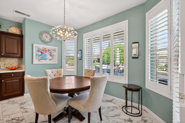 16462 W Silver Creek Drive, Surprise, AZ 85374