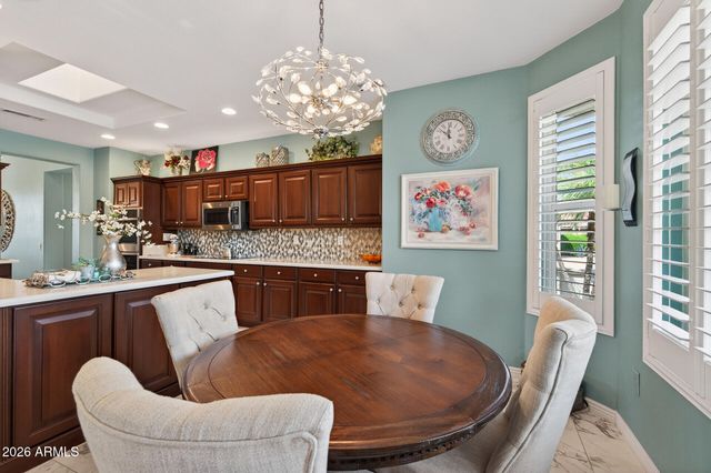 16462 W Silver Creek Drive, Surprise, AZ 85374