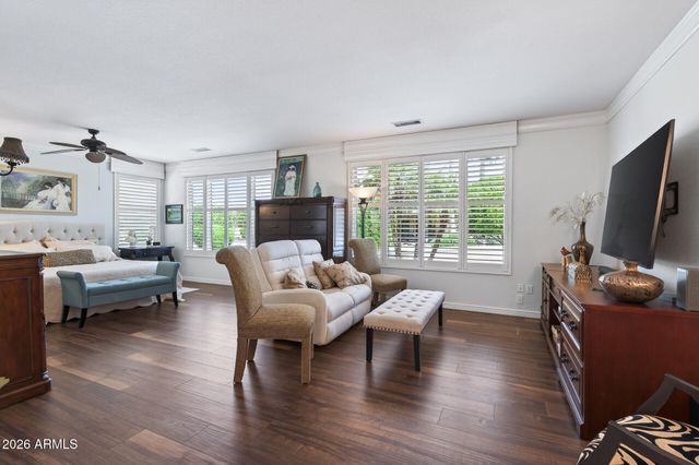 16462 W Silver Creek Drive, Surprise, AZ 85374