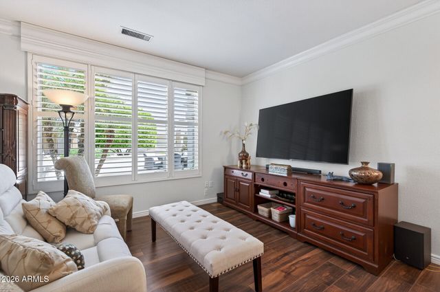 16462 W Silver Creek Drive, Surprise, AZ 85374