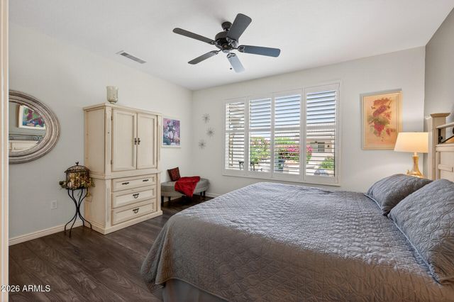 16462 W Silver Creek Drive, Surprise, AZ 85374