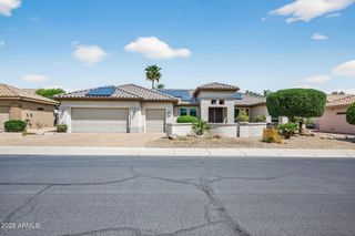 16462 W Silver Creek Drive, Surprise, AZ 85374