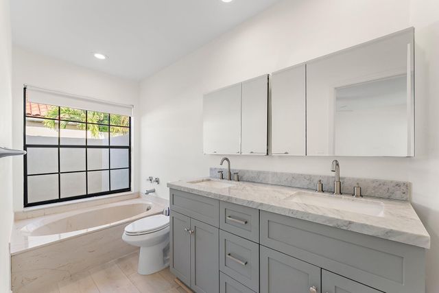 1483 Via Del Sol Drive, Jupiter, FL 33477