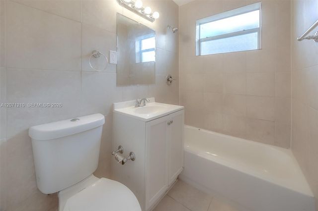 2781 NW 13th Court, Fort Lauderdale, FL 33311