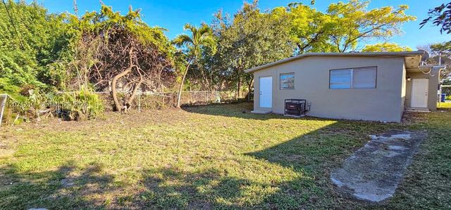2781 NW 13th Court, Fort Lauderdale, FL 33311