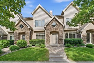 635 Willoughby Way W, Minnetonka, MN 55305