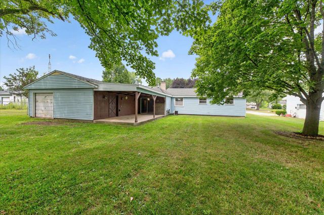 6162 Sandy Lane, Burton, MI 48519