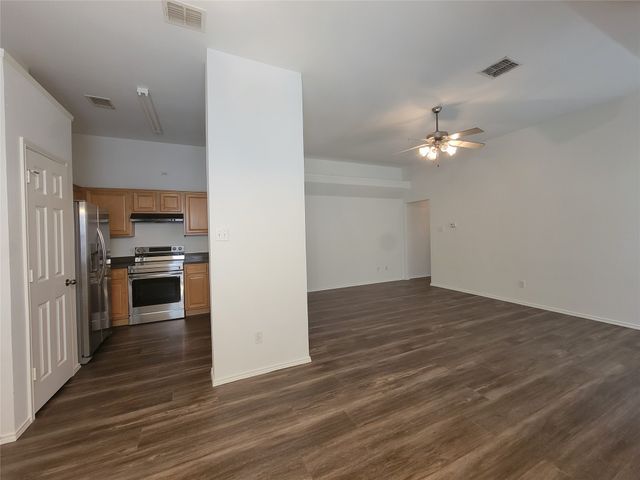 5203 Mountain Spring Trail, Fort Worth, TX 76123