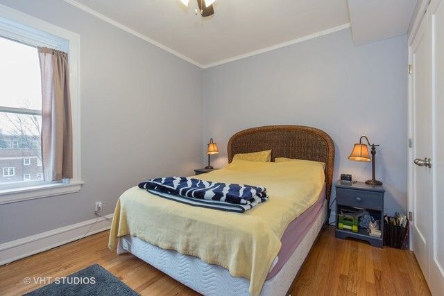 2633 W carmen Avenue 3E, Chicago, IL 60625