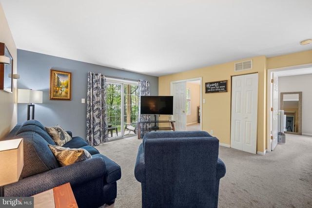 1213 TRISTRAM CIR, Mantua, NJ 08051