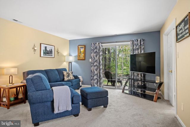 1213 TRISTRAM CIR, Mantua, NJ 08051