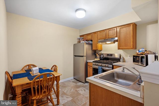 1213 TRISTRAM CIR, Mantua, NJ 08051