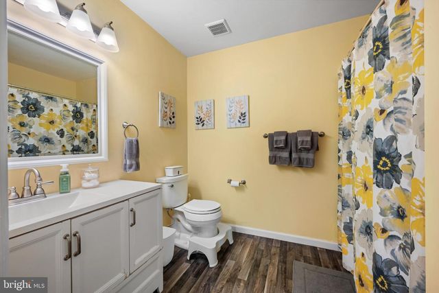 1213 TRISTRAM CIR, Mantua, NJ 08051