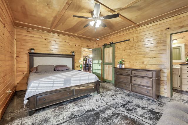 214 Eastside Dr, White House, TN 37188