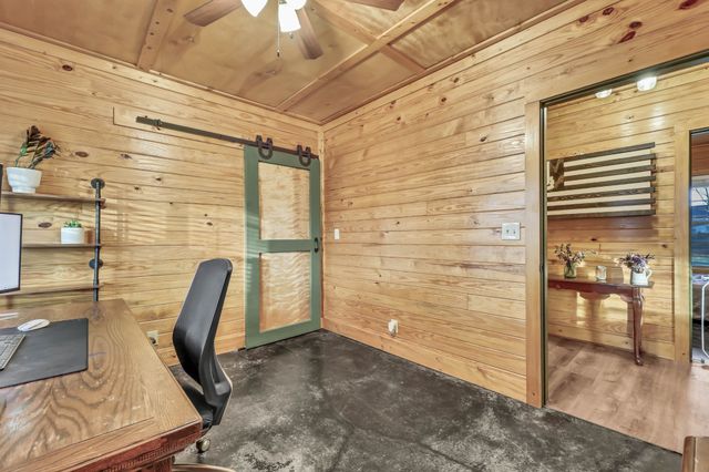 214 Eastside Dr, White House, TN 37188