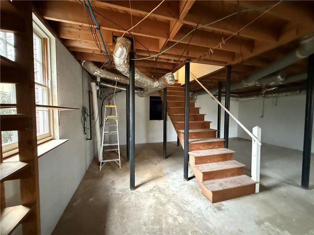 421 N 5th Avenue, Winder, GA 30680