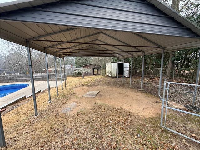 421 N 5th Avenue, Winder, GA 30680