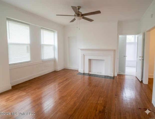 1215 Lawnview Place, Jackson, MS 39203