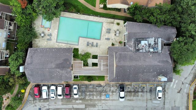 2100 Tanglewilde Street 312, Houston, TX 77063