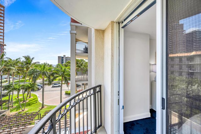 2011 N Ocean Boulevard 405, Fort Lauderdale, FL 33305