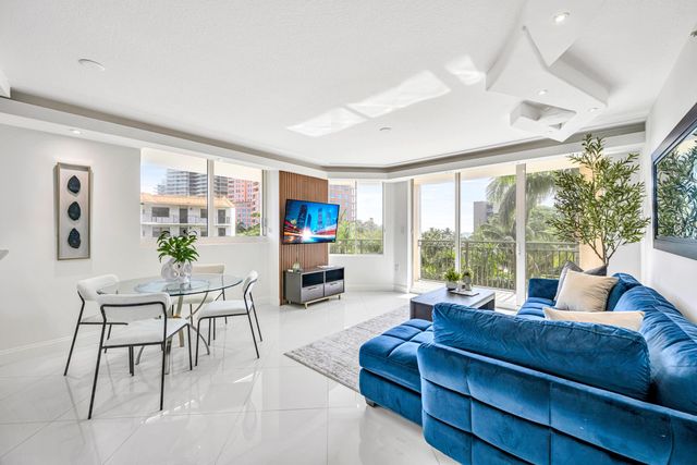 2011 N Ocean Boulevard 405, Fort Lauderdale, FL 33305
