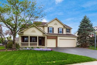 1897 Iris Court, Grove City, OH 43123