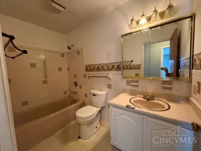 375 Washington Avenue, Wilmington, OH 45177