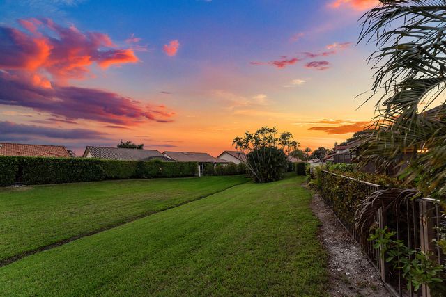 7587 Solimar Circle, Boca Raton, FL 33433