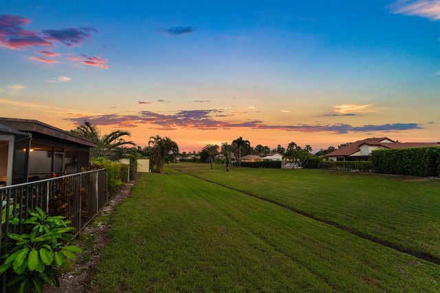 7587 Solimar Circle, Boca Raton, FL 33433