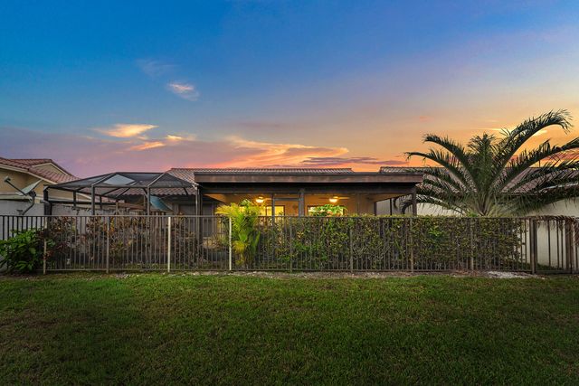 7587 Solimar Circle, Boca Raton, FL 33433